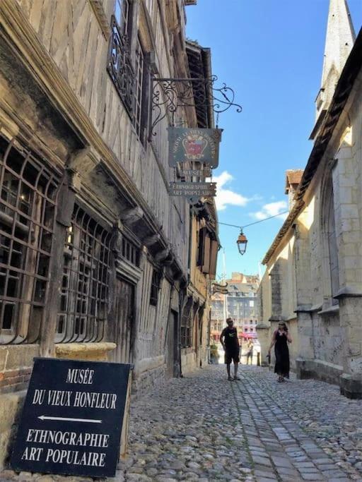 Apartament Bienvenue Chez Vous Honfleur Zewnętrze zdjęcie